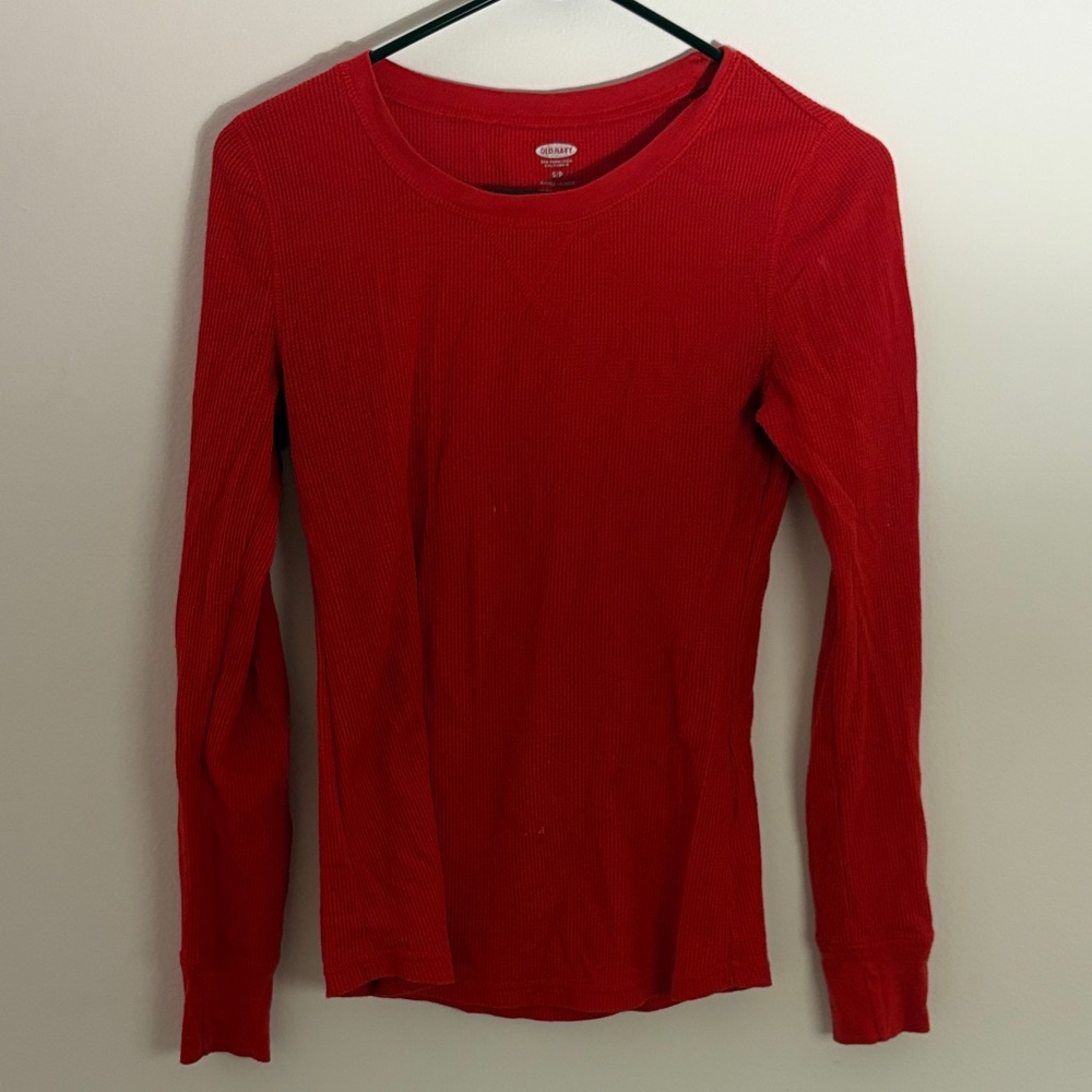 Old Navy Vibrant Red Long Sleeve Tee